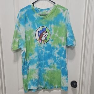 Buc-ees Hawaiian Tie Dye Shirt